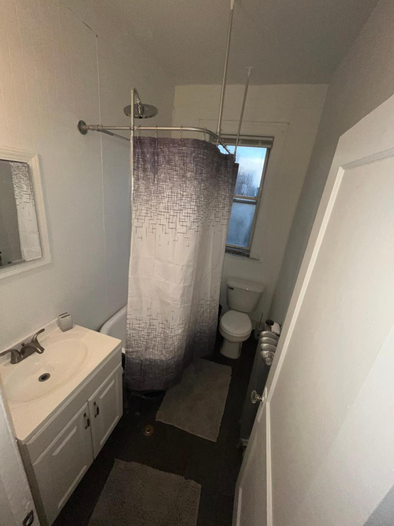 2 Bedroom Stylist Apartment Detroit Exterior photo